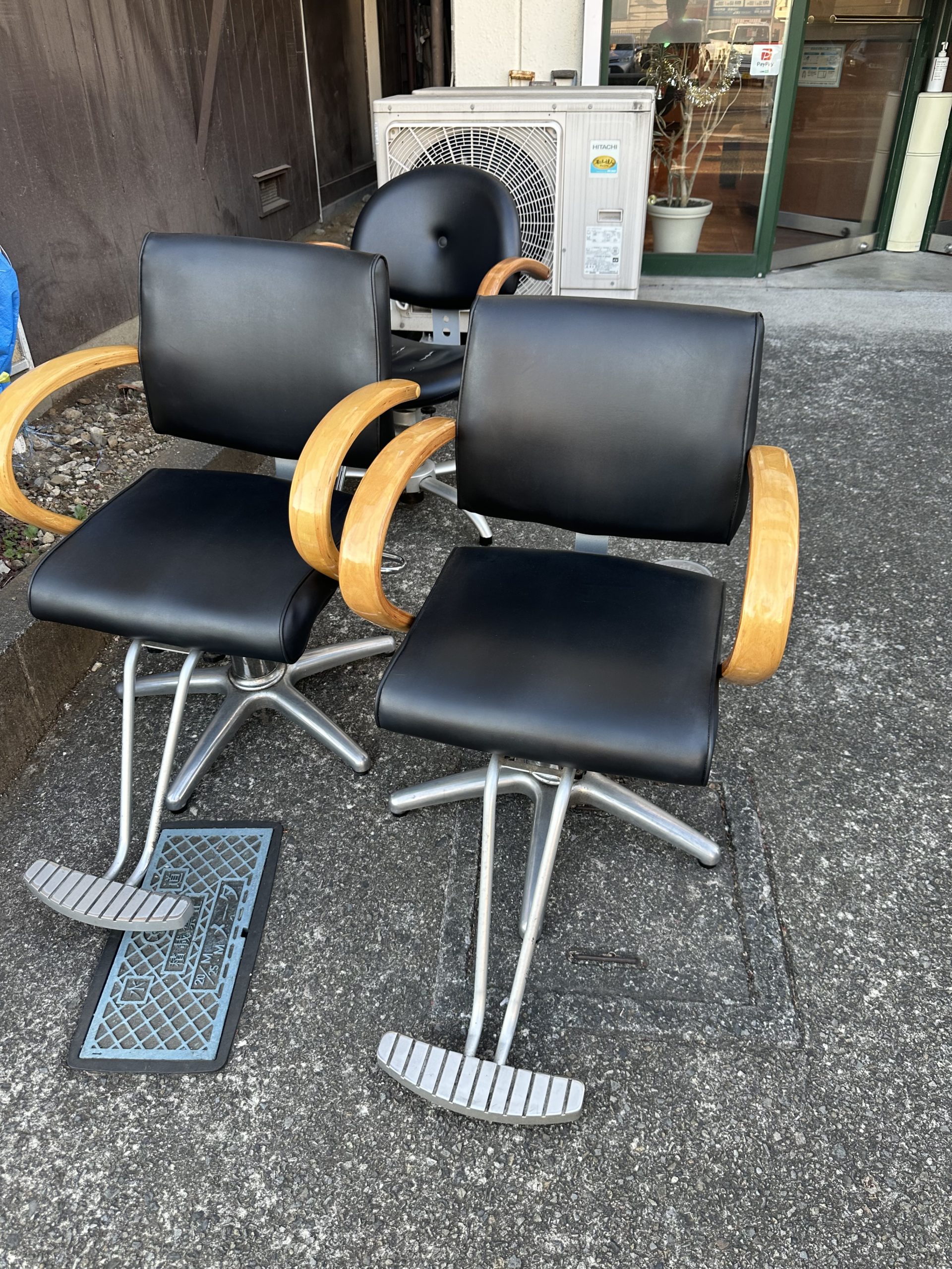 東京都　セット椅子回収